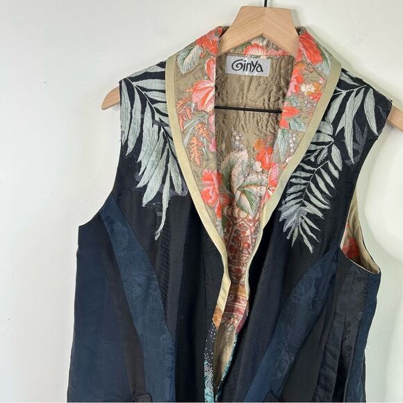 GinYa Floral Quilted Embroidered Appliqué Asian Style Long Line Open Front Vest - Picture 1 of 16